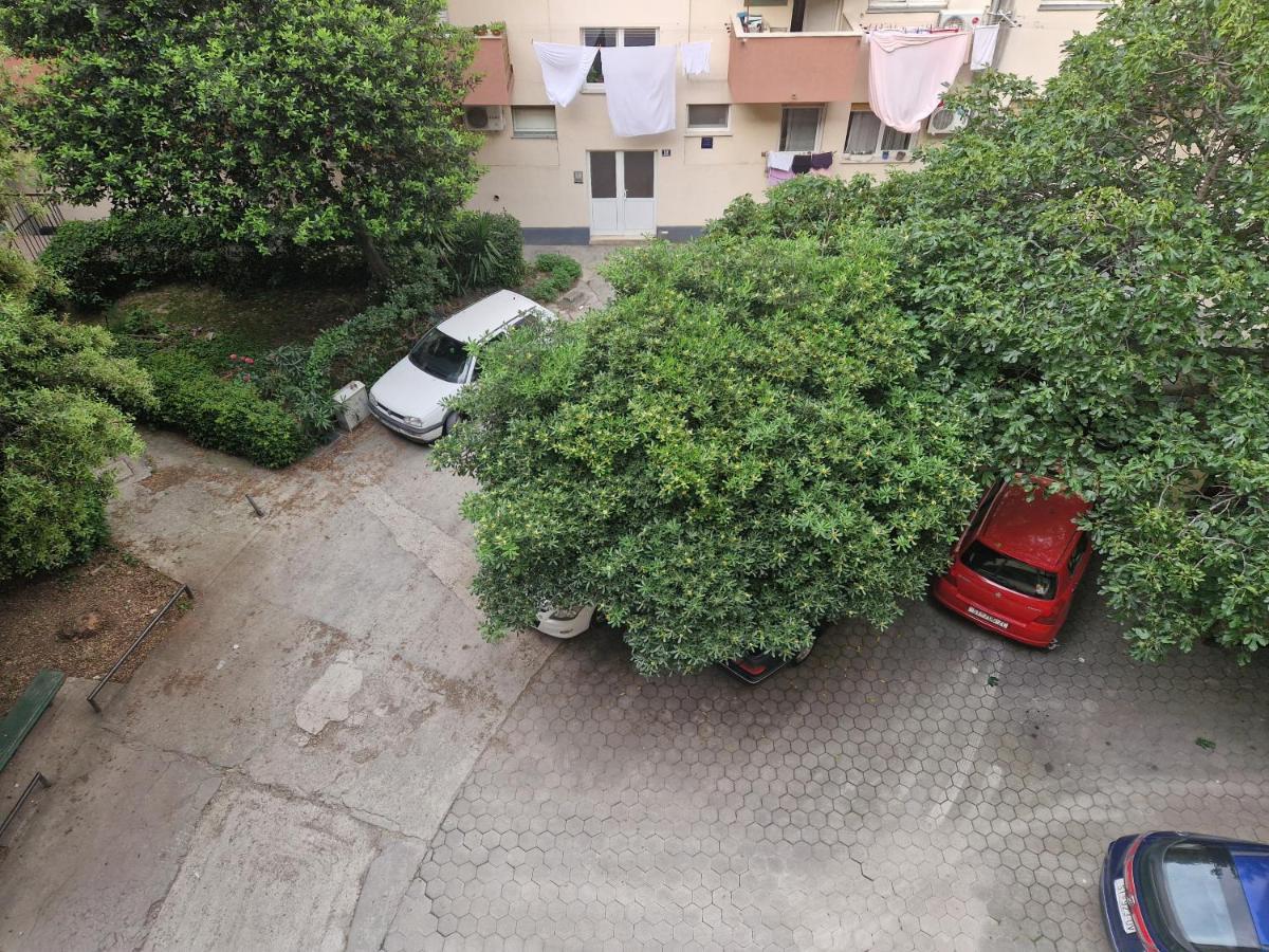 Studio Apartment Lemon & Sun Split Exterior photo