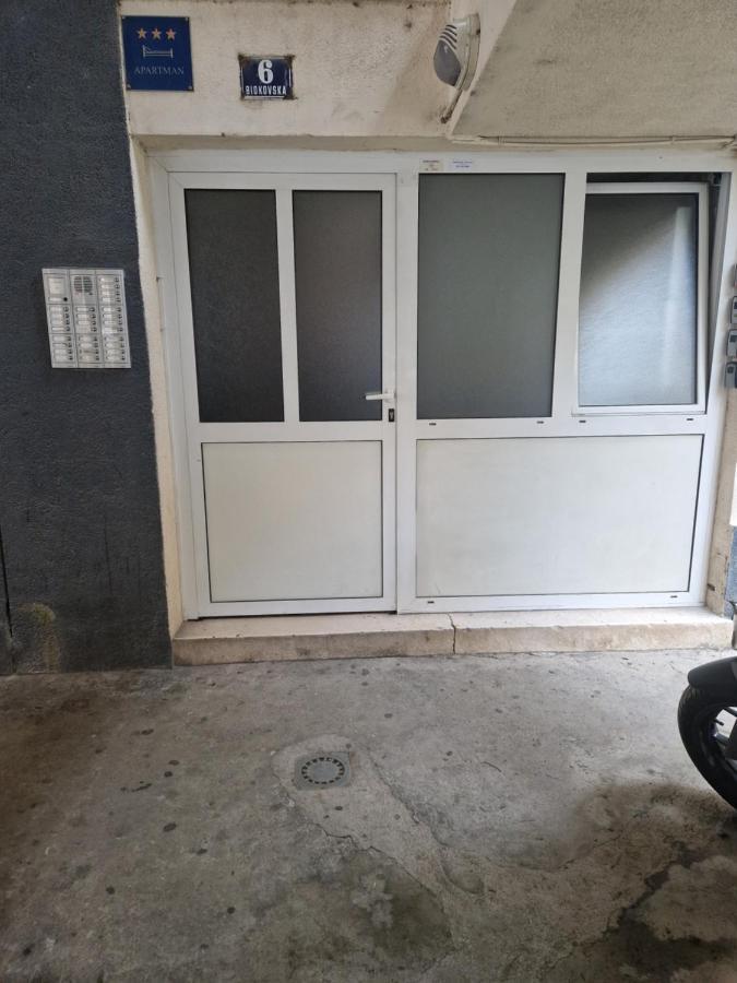 Studio Apartment Lemon & Sun Split Exterior photo